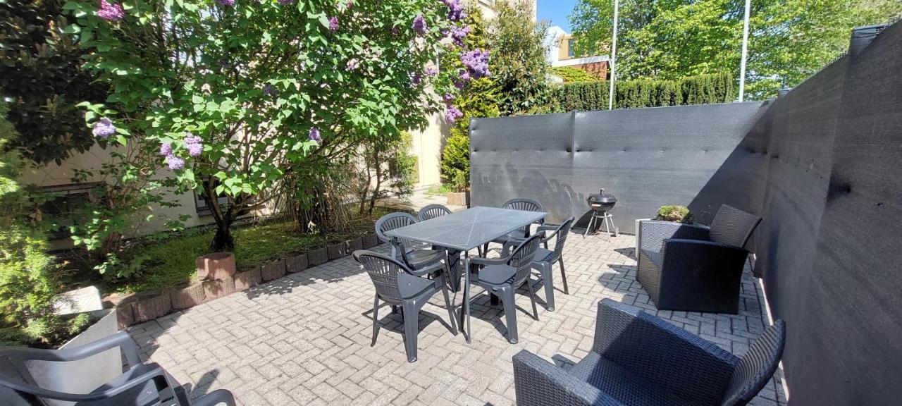 Spacious House Dusseldorf Ngoại thất bức ảnh