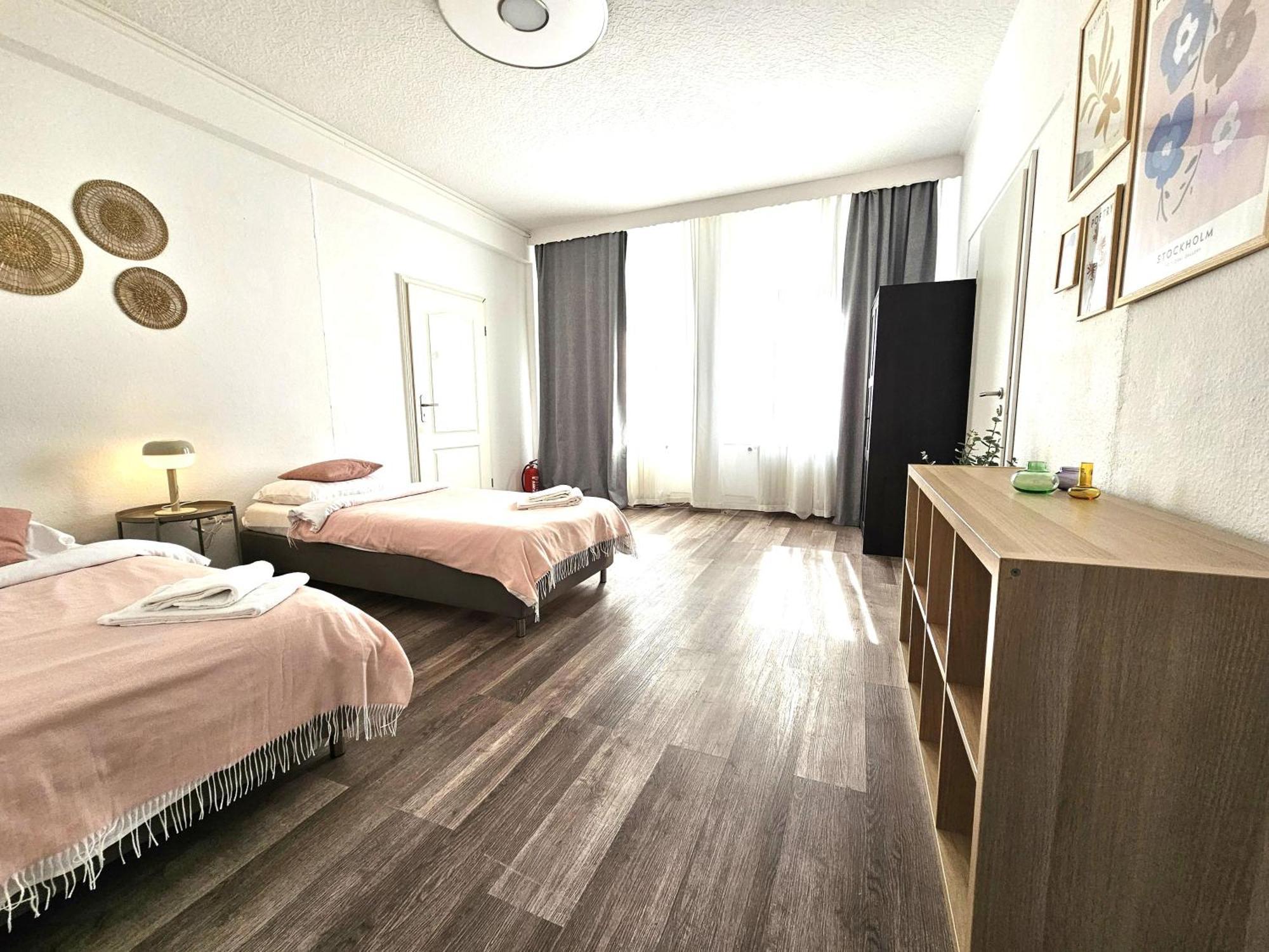 Spacious House Dusseldorf Ngoại thất bức ảnh